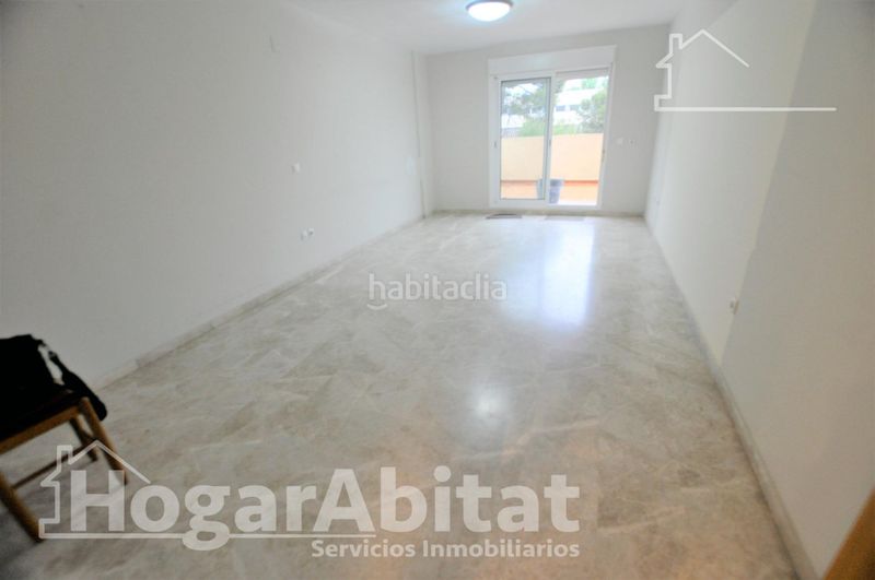 Foto f7466515-d19b-4055-b96a-99b378eae119. Flat with heating parking in Centro Bétera