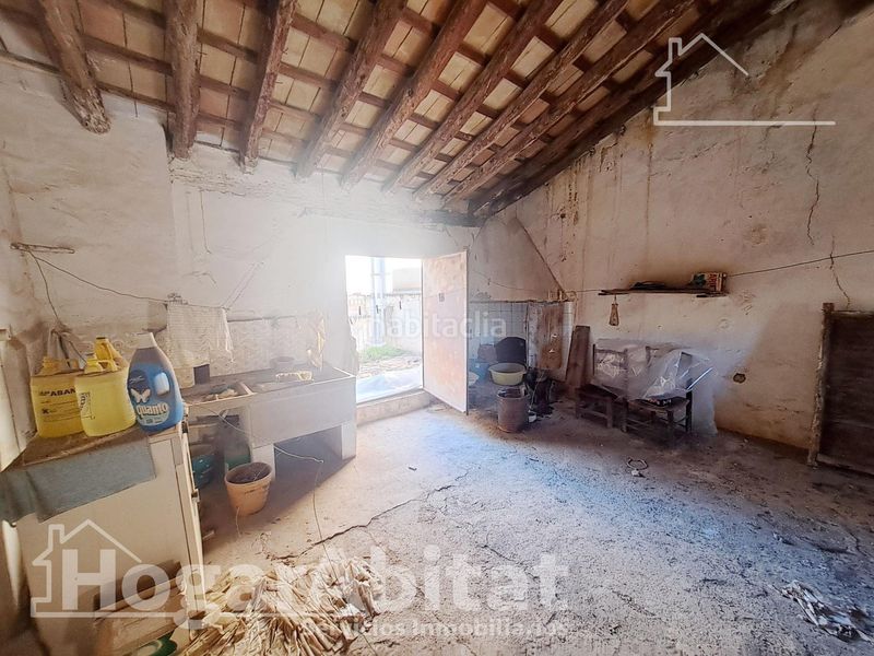 Foto eac68bed-4048-4076-8524-7cfc56d80ef8. Casa amb calefacció a Alcora (l´)