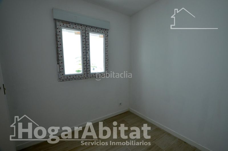 Foto 19dc805d-1529-4de3-ade2-c9c52ffb30f8. Casa amb piscina a Centro Mutxamel