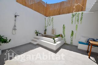 Casa  Calle calle san josé. Reformada y acogedora con buhardilla, terraza y barbacoa