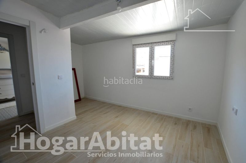 Foto d2a8d2ce-2676-46d4-9c49-2ee95ee7b18c. Casa amb piscina a Centro Mutxamel