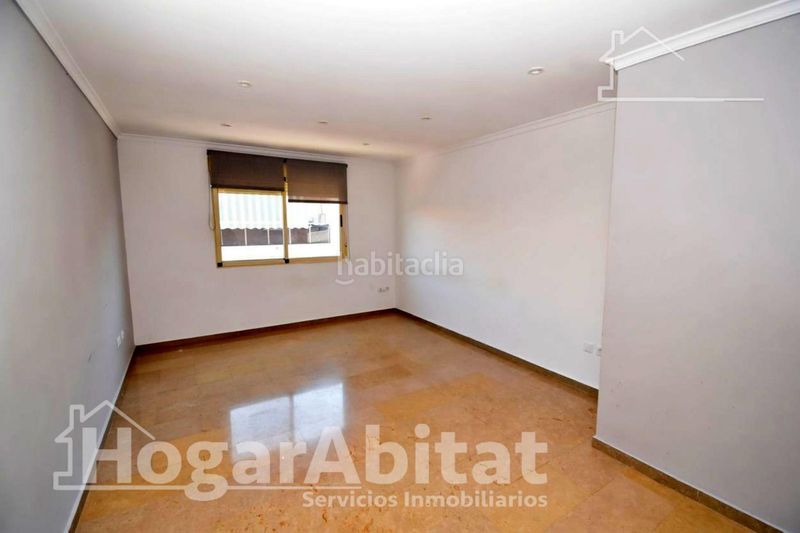 Foto 727bbca2-bf90-46be-9841-3419669d6555. Pis a Llaurí
