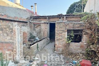 Casa  Carretera onda. Casa económica para reformar