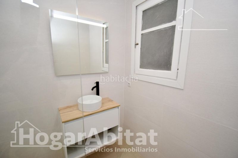 Foto bf13cf9e-2f27-4154-b1b8-e9523bfa8ea1. Pis a Playa Burriana