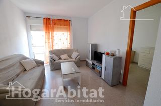 Flat  Calle pelayo. En pleno centro! alto, luminoso y exterior con ascensor, totalme