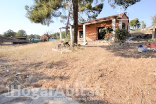 Chalet  Urbanizacion brucar poligono 40. Perfecto para invertir! chalet para reformar con garaje y gran p