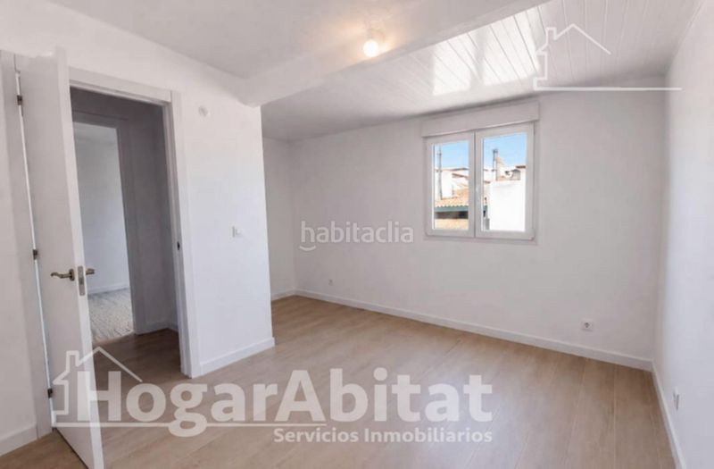 Foto 1e12a243-7605-4ed7-aa89-39ac4446178c. Casa amb piscina a Centro Mutxamel