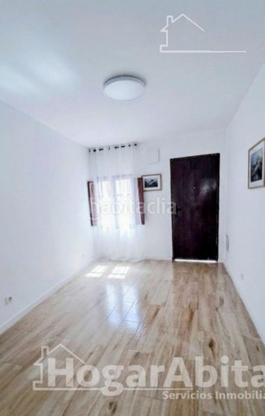 Foto 1f8e6e82-55a8-47dd-8311-69f9fd4f150b. Casa amb piscina a Centro Mutxamel