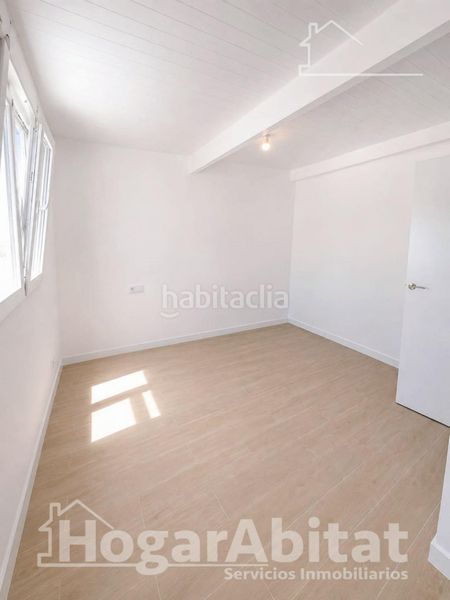 Foto 2f9c4e3b-45cf-491d-9fd9-5de338968c17. Casa amb piscina a Centro Mutxamel
