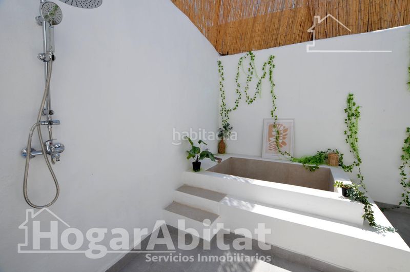 Foto 628c7a2c-e400-4a26-940f-5e45e7b67bc2. Casa amb piscina a Centro Mutxamel