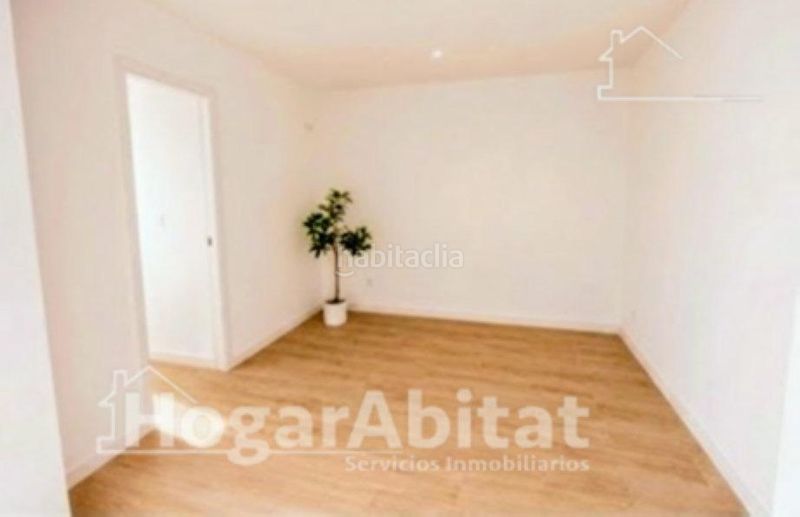 Foto ba39e721-c655-471f-a446-4e7efa328ca7. Casa amb piscina a Centro Mutxamel