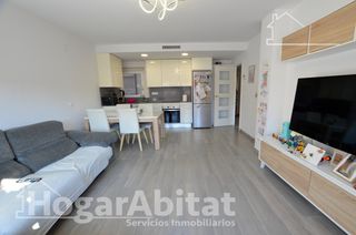 Appartement  Calle calle navas. Seminuevo y muy bonito con garaje y trastero
