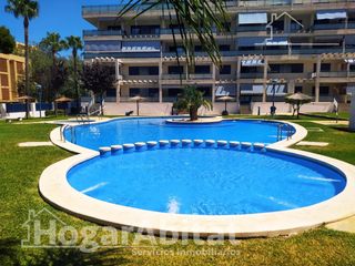 Pis  Carretera denia-javea. En residencial con terraza y piscina