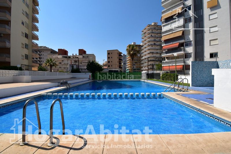 Foto 63604cae-7a8b-4f50-bbec-c402cbe3a517. Pis amb piscina a Miramar