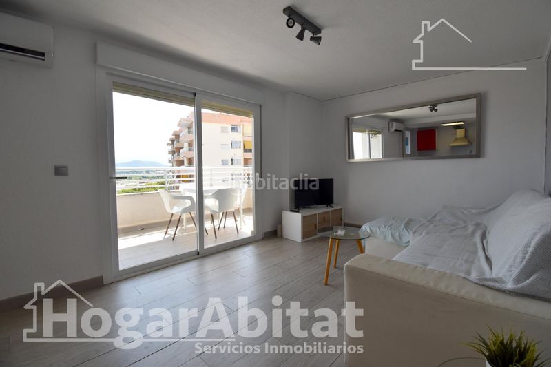 Foto ed01fa90-6d6f-413a-8fbe-ca998bd271d1. Pis amb piscina a Miramar