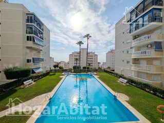 Flat  Avenida costa blanca. Playa de arenales! precioso en residencial con piscina, terraza,