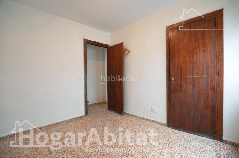 Foto 7aa82237-5b69-441d-b562-8778d5425c8e. Pis a Simat de la Valldigna