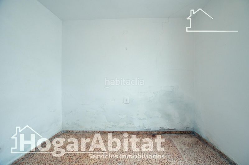 Foto b55f46ac-d402-45d3-841c-1a9507e1e9c6. Pis a Simat de la Valldigna