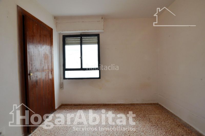Foto d46ea579-47f3-41a3-abb9-a5d0d3b55611. Pis a Simat de la Valldigna
