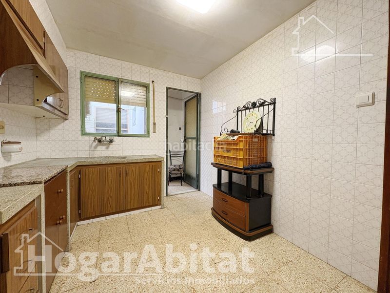 Foto 017e9b85-b6f7-43f3-b2cd-9f69408de2c2. Casa amb aparcament a Tavernes de la Valldigna