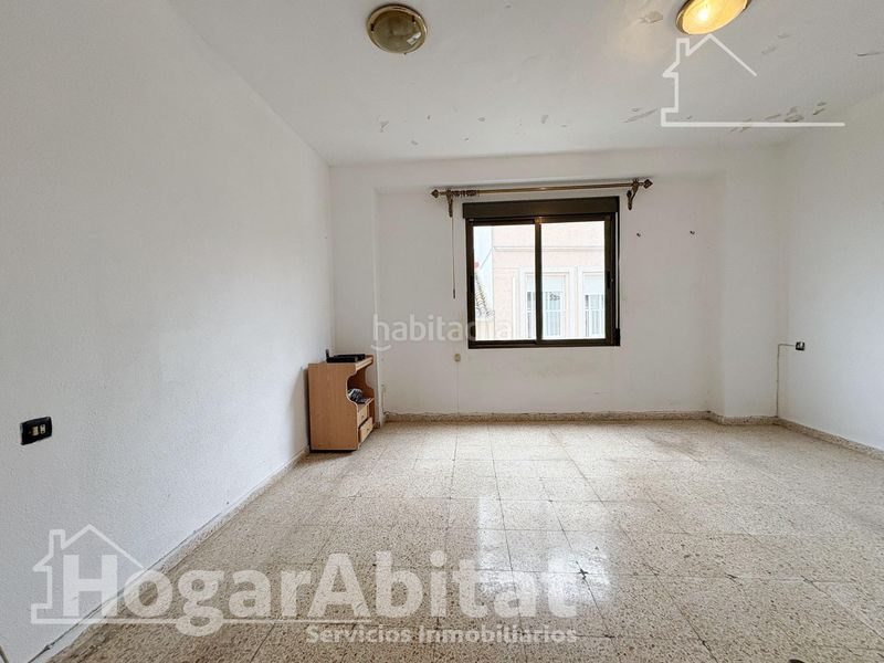 Foto bc73e228-ff7b-4b62-b7ab-c811e11a50df. Casa amb aparcament a Tavernes de la Valldigna