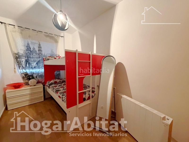 Foto d84c6410-fa6b-439b-ae26-cec6a14bf3de. Pis amb aparcament a Benaguasil