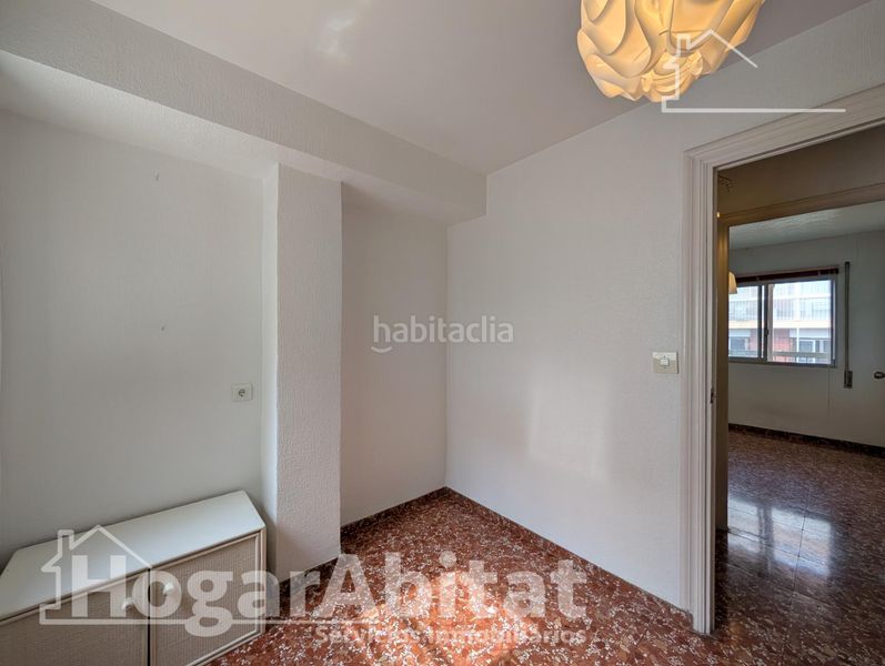 Foto 84fb8684-8345-400a-b41d-8c091a8f5051. Àtic a Campoamor Alicante