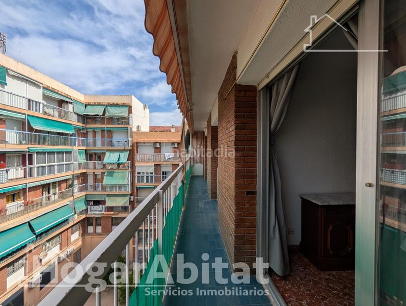 Foto 98ca45a6-fdc5-40b0-ba3c-f82f7a33bad7. Àtic a Campoamor Alicante