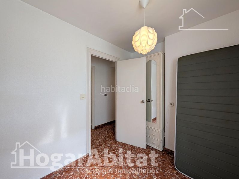 Foto f4313fef-a868-4318-916c-642d566f752a. Àtic a Campoamor Alicante