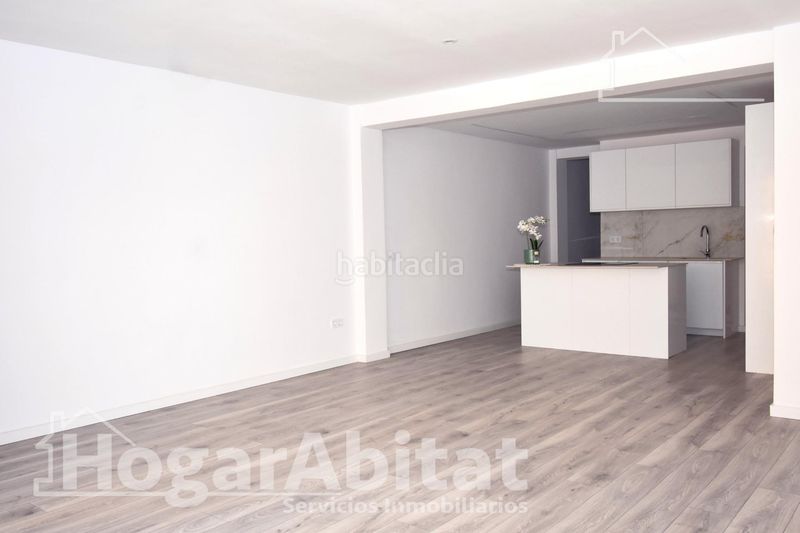 Foto b0f76e5e-9da3-44f9-946f-0ed6f8e55f5b. Pis a Barrio de Campanar Valencia