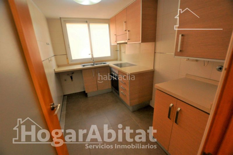 Foto f3579ace-6102-48bf-9b68-28c685788fb1. Pis amb aparcament a Cardenal Benlloch Mislata