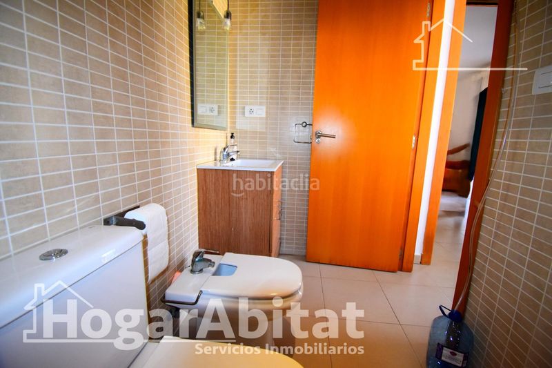 Foto 93cbdadf-06be-46e0-8954-bab3ce3e8d08. Pis amb piscina a Bellreguard