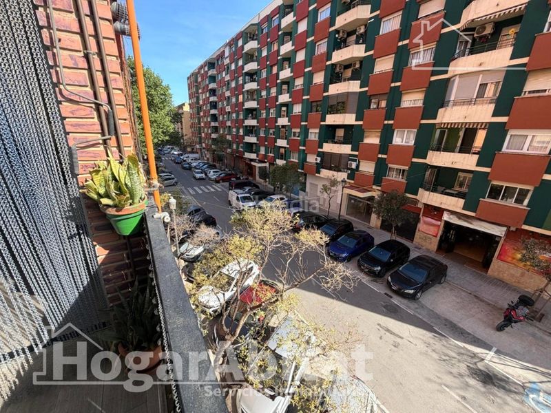 Foto 60ea211f-9c85-4ba0-85d7-27099dbbde25. Pis amb calefacció aparcament a Sant Marcel·lí Valencia