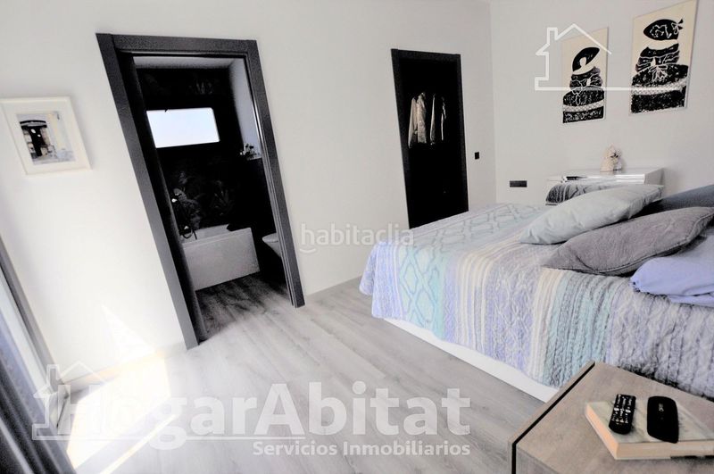 Foto 09190107-7e00-4b32-95d2-ee7793d3259c. Casa amb aparcament a Riba - roja de Túria