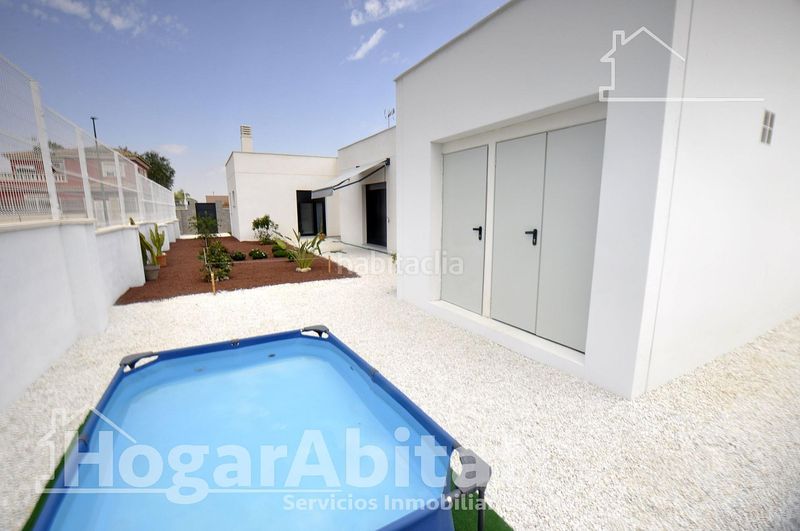 Foto 9494e8dd-1ea5-4567-a3a7-f57f810c4103. Casa amb aparcament a Riba - roja de Túria