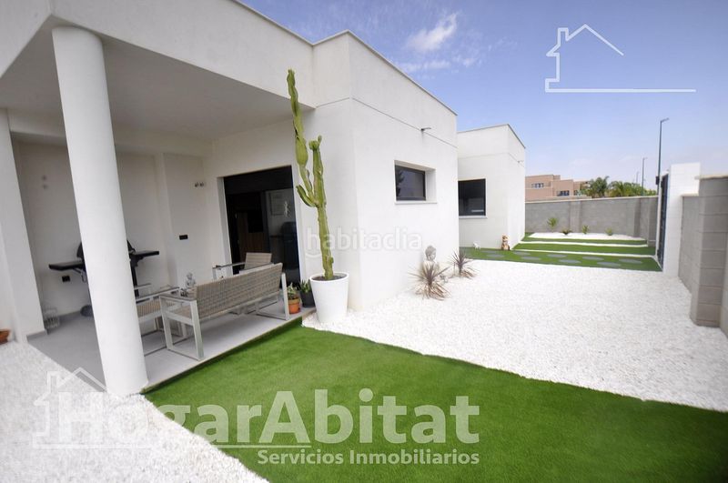 Foto a35e2a68-25a8-4dcc-9dc8-ea24ea8f437a. Casa amb aparcament a Riba - roja de Túria