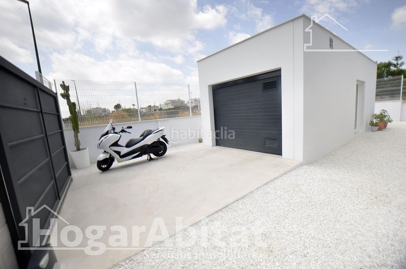 Foto e13ad098-4023-4040-8f64-900d04b538ca. Casa amb aparcament a Riba - roja de Túria