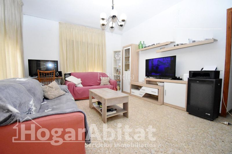 Foto 165a2bea-eed7-4d3b-b924-c58e68cf8a38. Casa adossada a Centro Oropesa del Mar