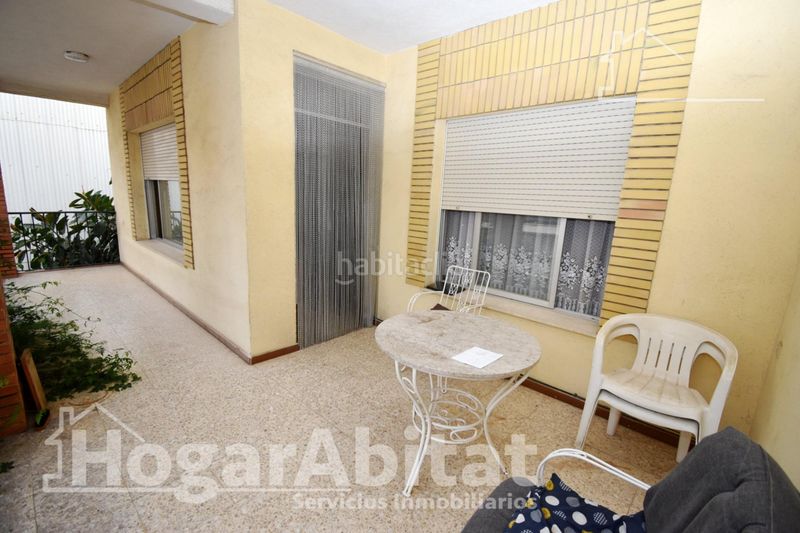 Foto 570bc2b0-9a65-4a1f-87da-afda249d2e63. Casa adossada a Centro Oropesa del Mar