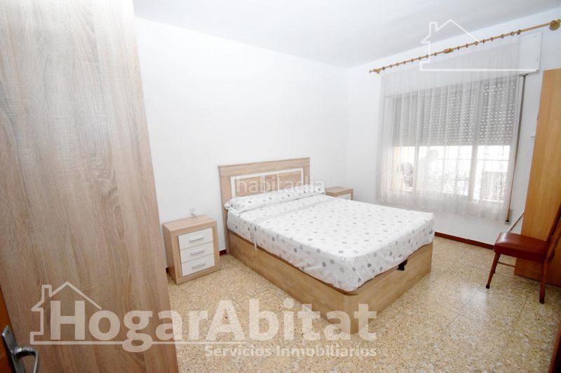 Foto 9b49d699-fbf0-4fc5-ab3d-078e8482afbd. Casa adossada a Centro Oropesa del Mar