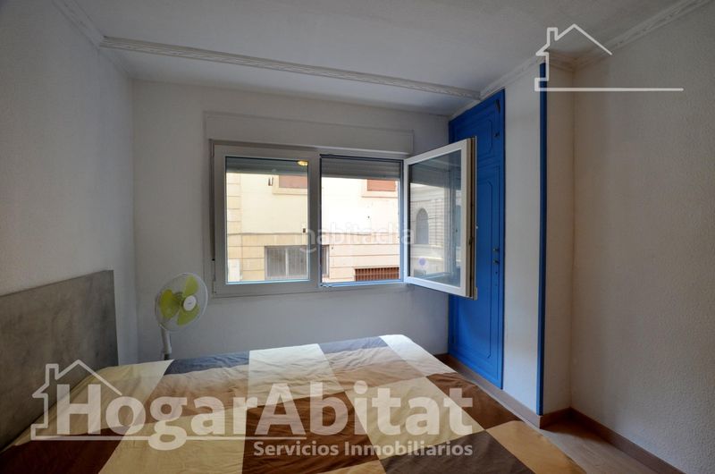 Foto c90912a1-a5d6-46ed-a2c1-2baa0b96069b. Pis a Barrio del Centro Alicante