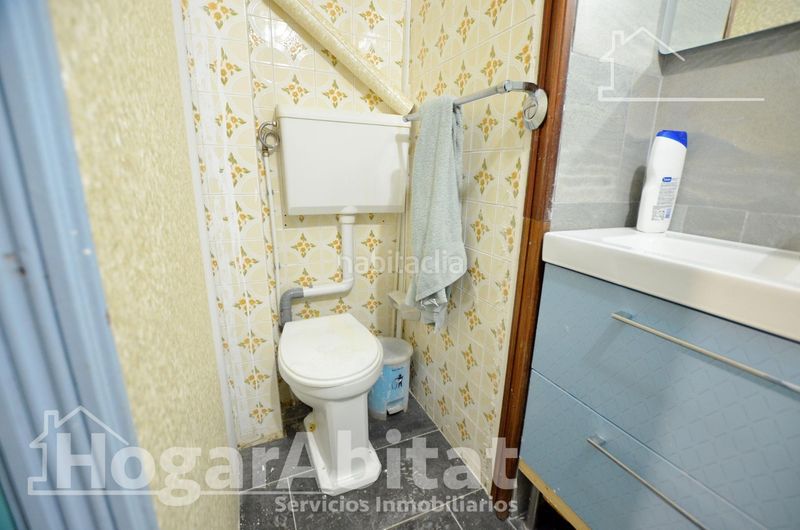 Foto e34b0f4c-696d-4b31-ad80-a893389bd3ac. Pis a Barrio del Centro Alicante