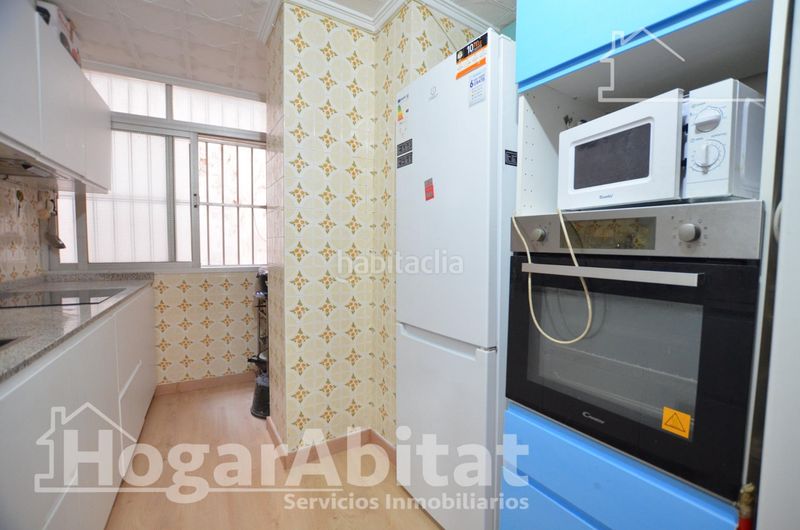 Foto e3d8a817-597e-498f-8c44-4825940f83d9. Pis a Barrio del Centro Alicante