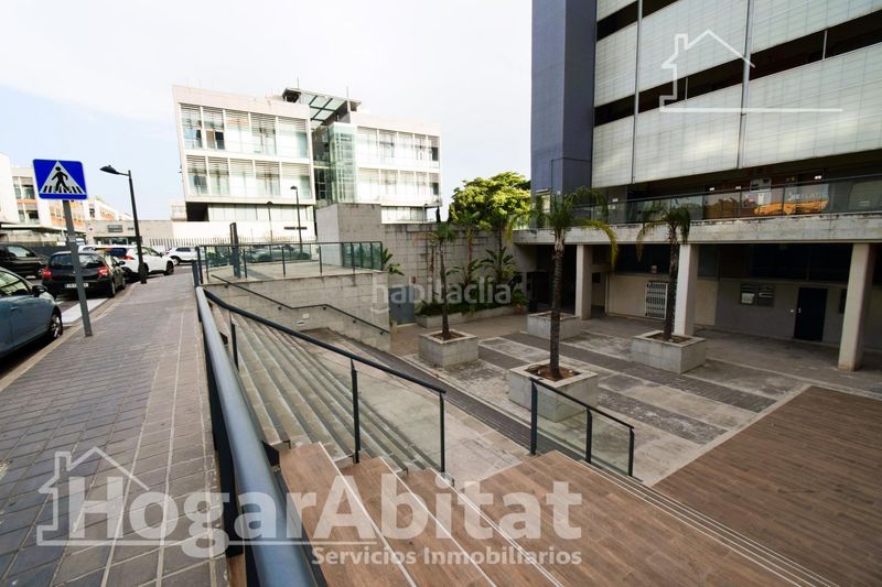 Foto b20ae616-e934-49c9-b925-f3da64840893. Pis amb aparcament a Barrio de la Luz Xirivella