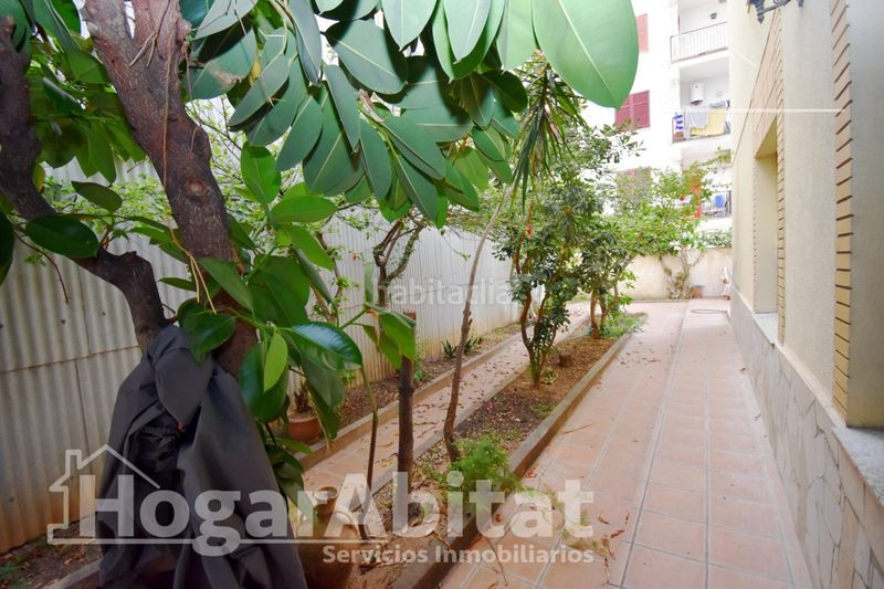 Foto 6d040d95-f1fa-4d03-b557-7f7e0507222a. Casa adossada a Centro Oropesa del Mar
