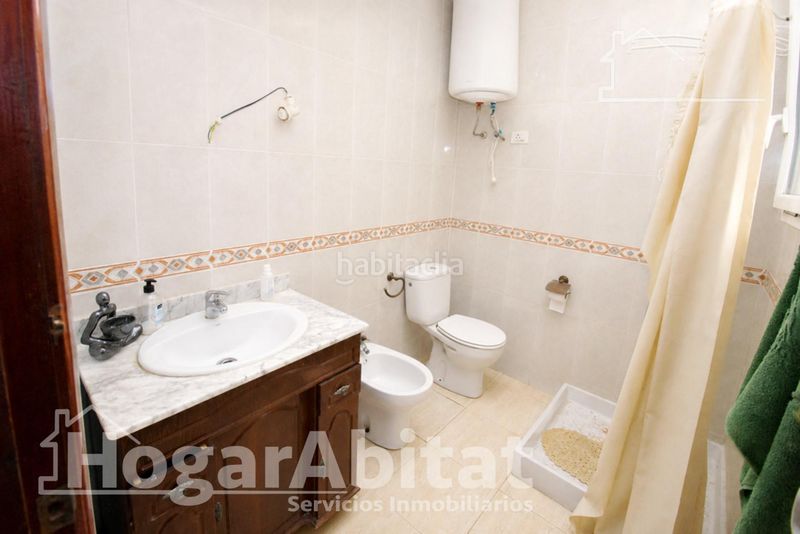 Foto 9f2ea2d7-7fe2-4766-949a-79d48d3e9546. Casa adossada a Centro Oropesa del Mar