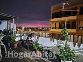 Penthouse  Calle manuel bellido. Bonito ático seminuevo y amplio con trastero muy cerca del parqu