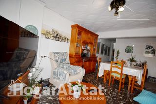 Pis  Calle metge antelo. Oportunidad de inversión! exteriory muy luminoso