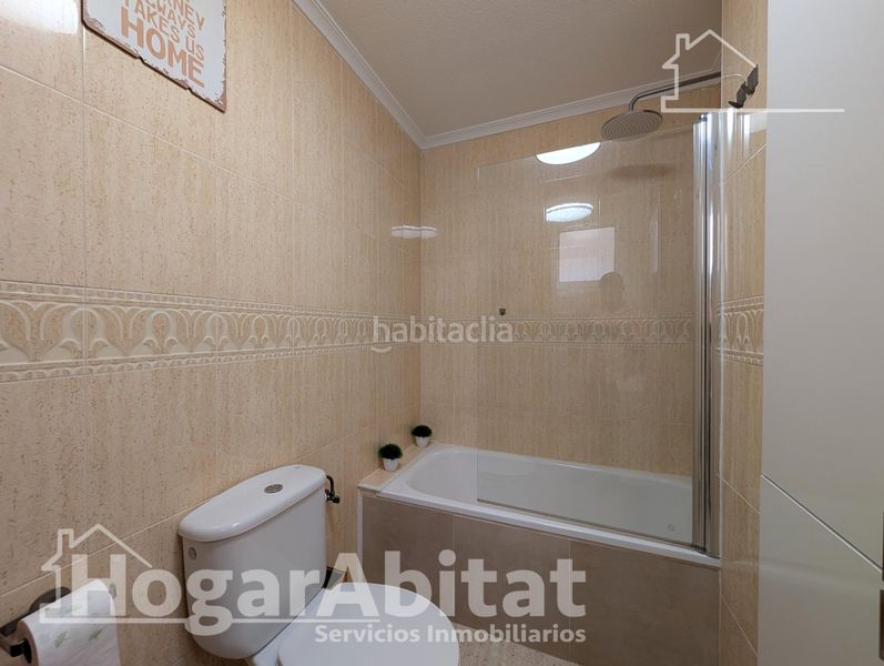 Foto c37f7235-18ca-45c8-bc9e-0bbf858b91e5. Pis amb calefacció aparcament piscina a Novamar - Mediterráneo Santa Pola