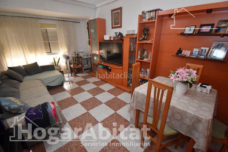 Foto 301a3cd7-3734-4983-a4ba-d56748246466. Pis a Centro Almazora / Almassora